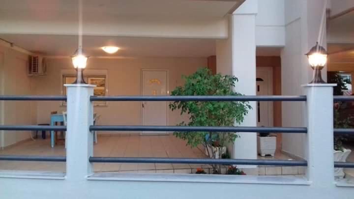 Seaside Villa For 6 People - Alykes Beach Dhimini Buitenkant foto