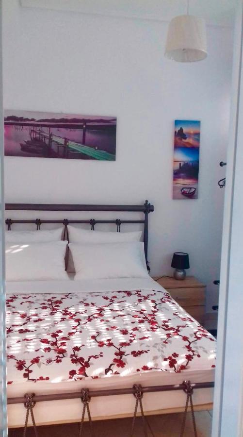 Seaside Villa For 6 People - Alykes Beach Dhimini Buitenkant foto